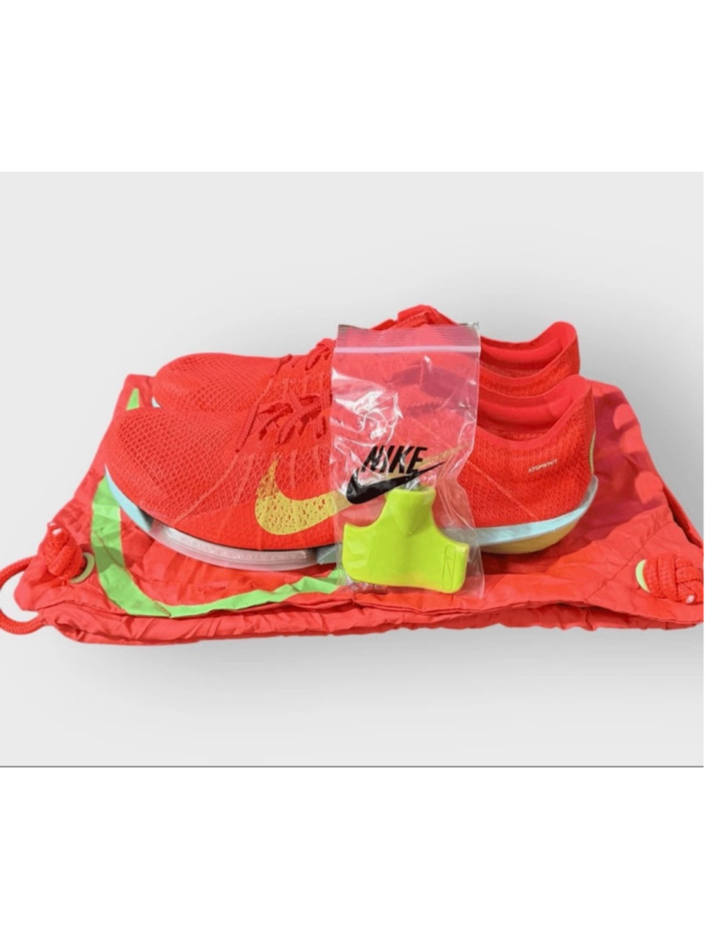 Nike Air Zoom Victory 2 Crimson Coral Track Spikes FD8411-600 Mens 7 Womens 8.5